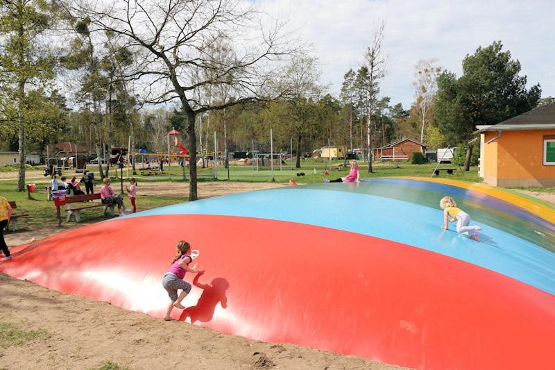 Ferien-& Erlebnispark Ploetzky Schönebeck Esterno foto